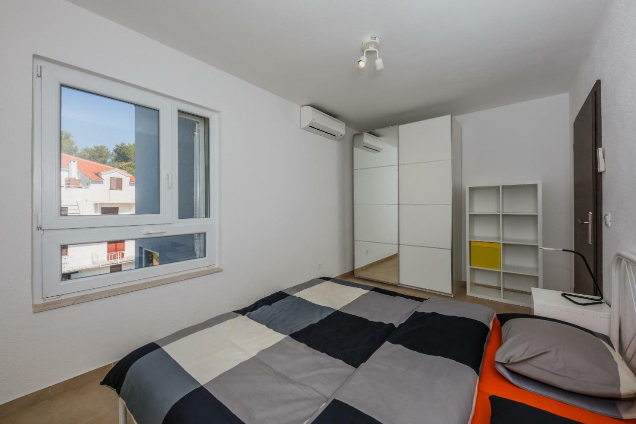 Apartments Vila Vlasta Jelsa  Kültér fotó